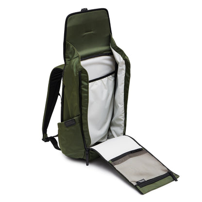 Modern Dayfarer Backpack 18L