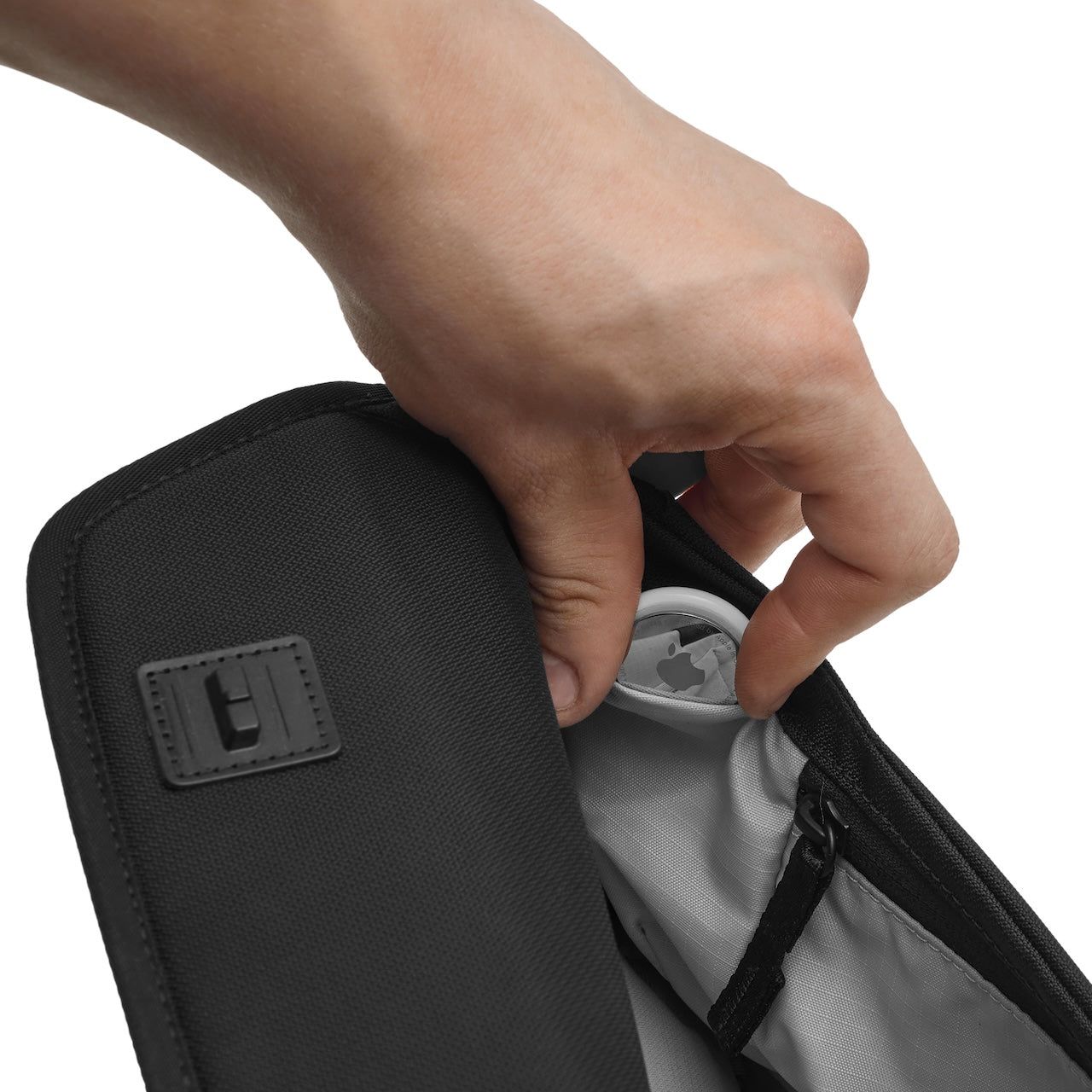 Modern Dayfarer Sling 2L