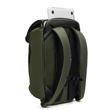 Modern Dayfarer Backpack 18L