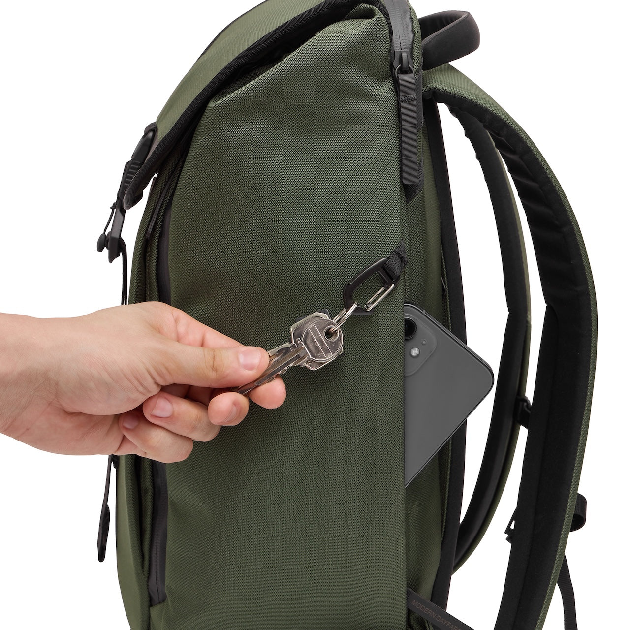 Modern Dayfarer Backpack 18L