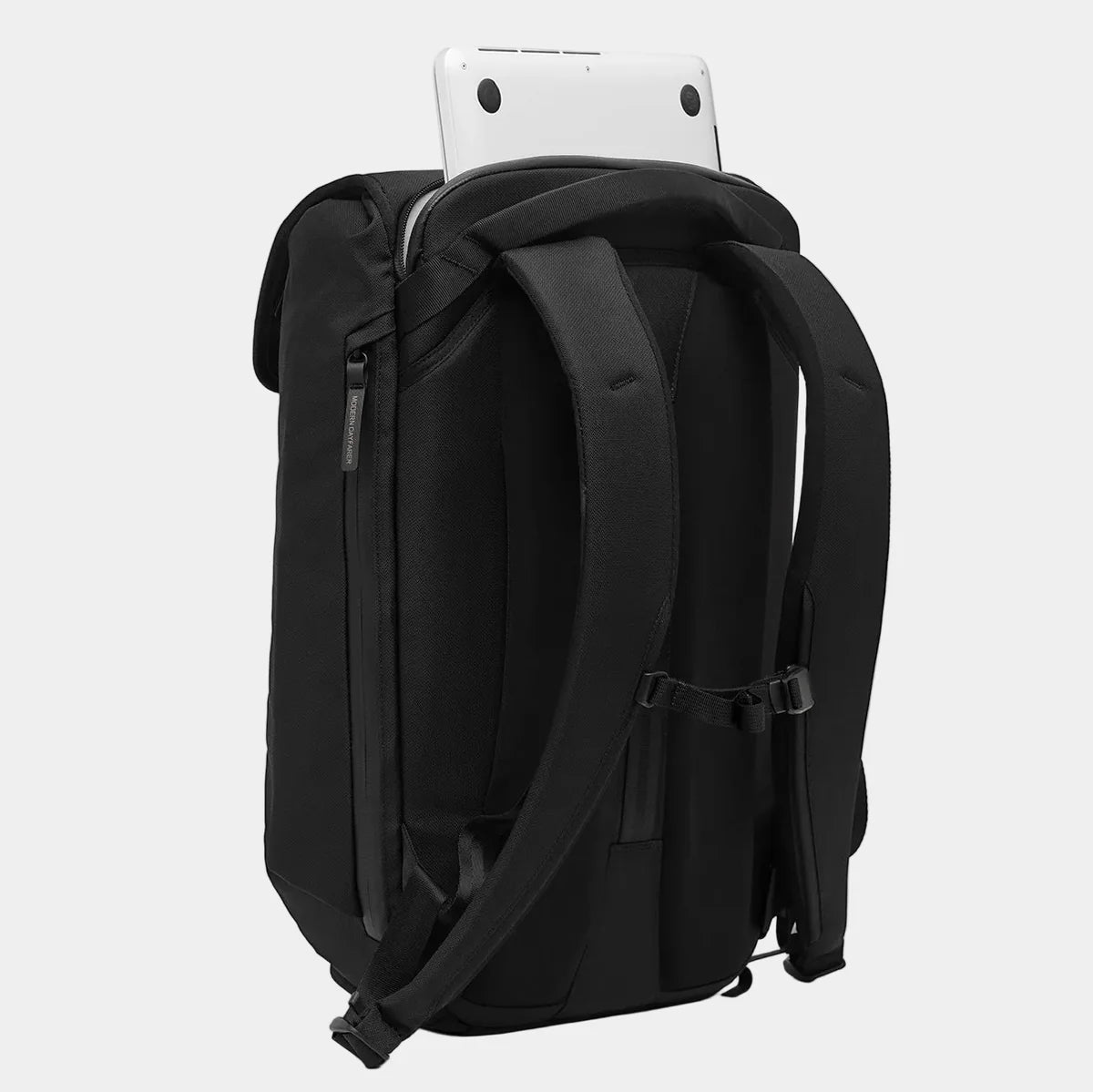 DAYFARER Backpack 24L