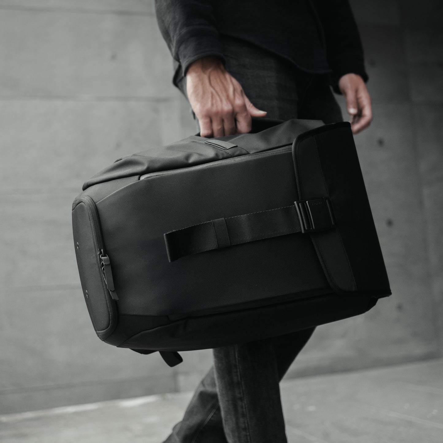 Modern Dayfarer V2 Backpack