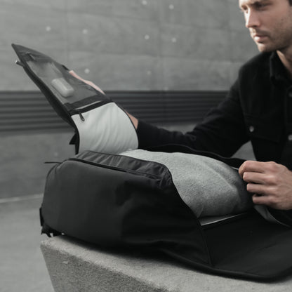 Modern Dayfarer V2 Backpack