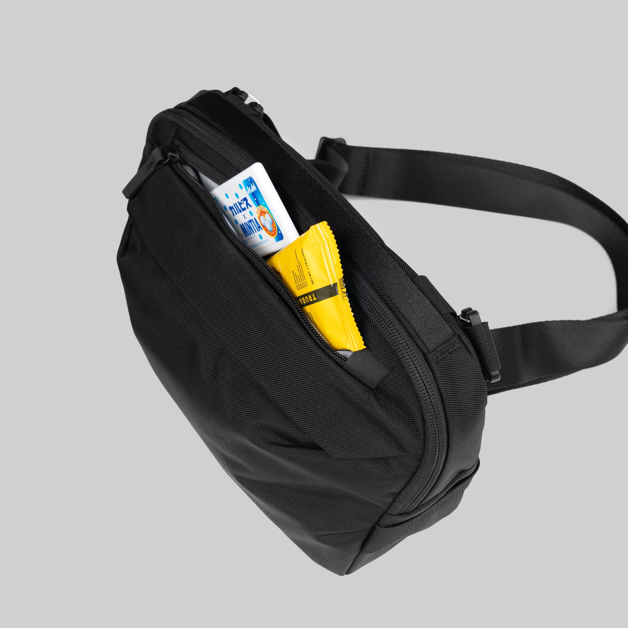 Rework Toshi Sling 5L v2（現行モデル） Rework Toshi Sling 5L V2 Singapore | Official Stockist | Karri – KARRI