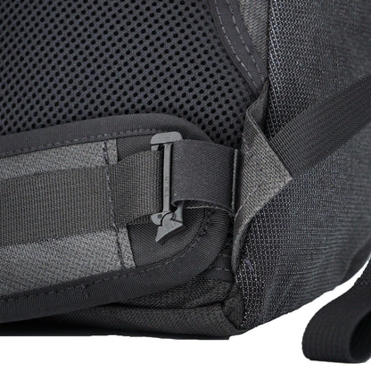Removable 1″ Hipbelt