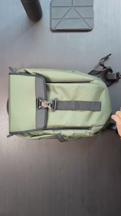 Modern Dayfarer Backpack 18L